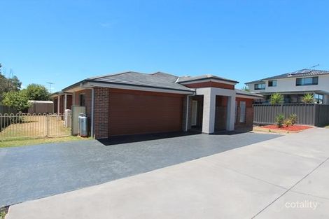 Property photo of 33 Brunswick Crescent St Johns Park NSW 2176