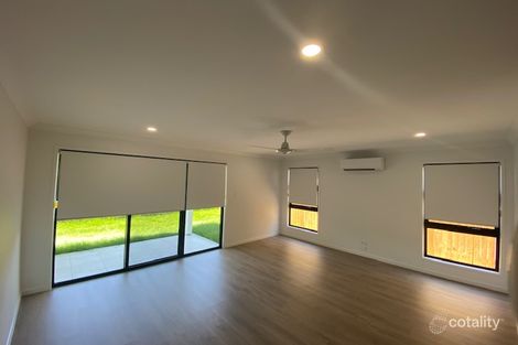 Property photo of 1/67 Mackellar Way Walloon QLD 4306