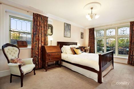 Property photo of 31 Thames Street Box Hill VIC 3128