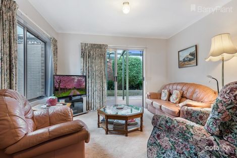 Property photo of 1 Keating Court Highton VIC 3216
