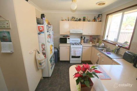 Property photo of 45 Oswald Crescent Rosemeadow NSW 2560