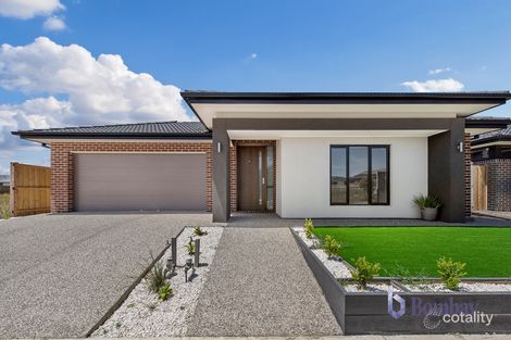 Property photo of 13 Heathcote Street Mickleham VIC 3064