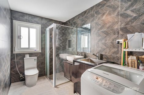 Property photo of 5 Gove Avenue Green Valley NSW 2168
