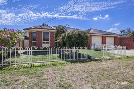 Property photo of 2 Edwards Crescent Wendouree VIC 3355