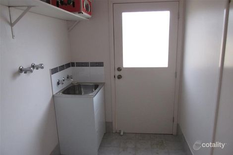 Property photo of 3 Woodside Circuit Horsley NSW 2530
