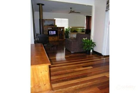 Property photo of 96 Robertson Road Eastern Heights QLD 4305