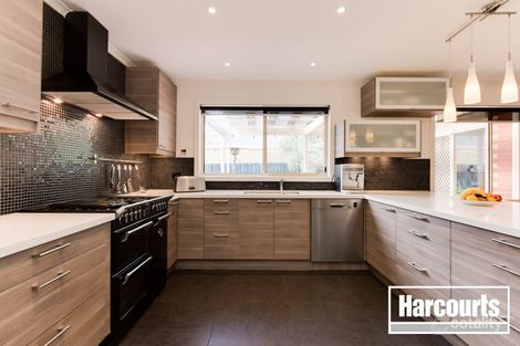 Property photo of 11 Noorilim Way Pearcedale VIC 3912