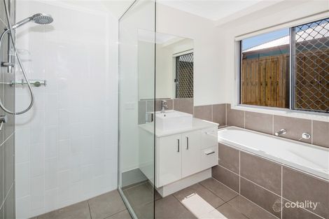 Property photo of 27 Panda Street Dakabin QLD 4503