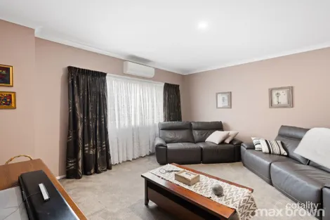 Property photo of 12 One Tree Lane Montrose VIC 3765