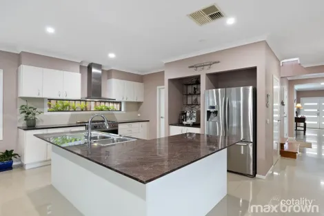 Property photo of 12 One Tree Lane Montrose VIC 3765