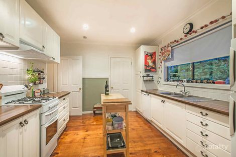 Property photo of 4 Don Street Reservoir VIC 3073