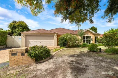 14 CHARLES CONDER PL, BERWICK, VIC 3806