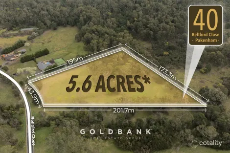 Property photo of 40 Bellbird Close Pakenham VIC 3810