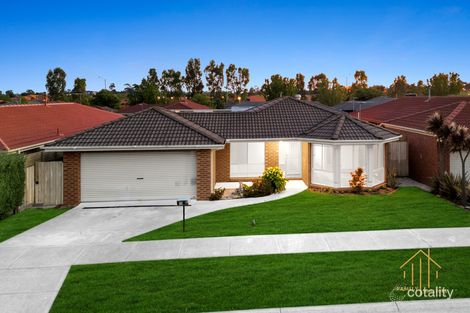 Property photo of 15 Chatham Close Cranbourne East VIC 3977