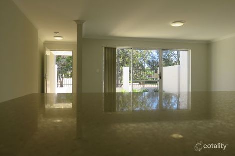 Property photo of 3/2 Horsham Crescent Harrisdale WA 6112
