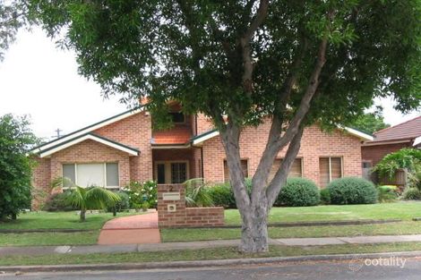 2 Kingston Ave, Concord, NSW 2137