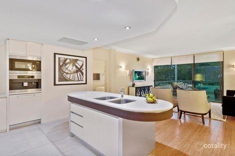Property photo of 87/28 Bayview Street Runaway Bay QLD 4216