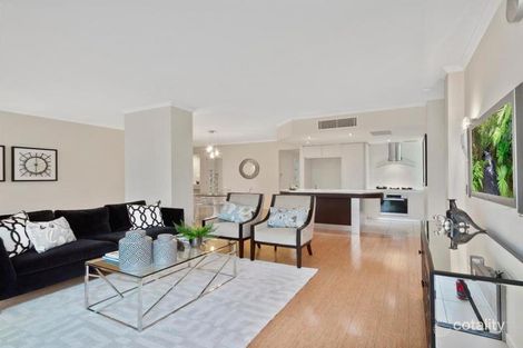 Property photo of 87/28 Bayview Street Runaway Bay QLD 4216