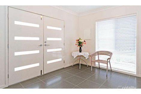 Property photo of 10 Everett Street Upper Mount Gravatt QLD 4122