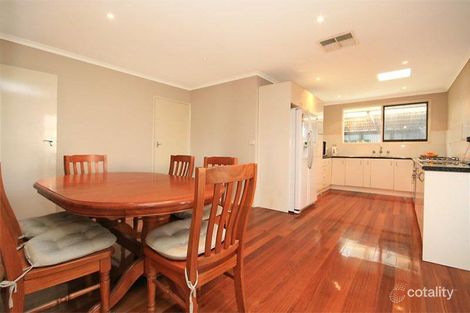 Property photo of 14 Silverdale Court Springvale South VIC 3172