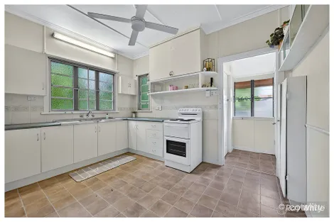 Property photo of 271 Denham Street The Range QLD 4700