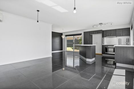 Property photo of 2/9 Mooney Close Goodna QLD 4300