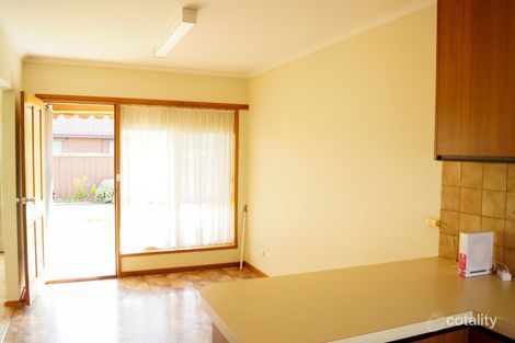 Property photo of 2/32 Henry Street Horsham VIC 3400