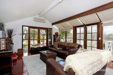 Property photo of 131 Wheatley Road Ormond VIC 3204