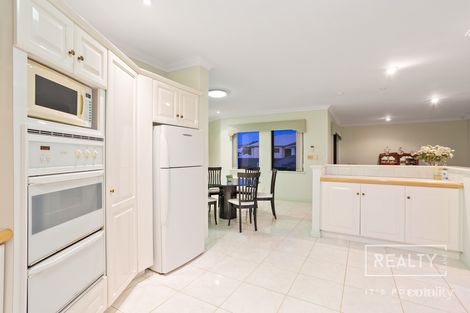 Property photo of 8 Nerida Place Sorrento WA 6020