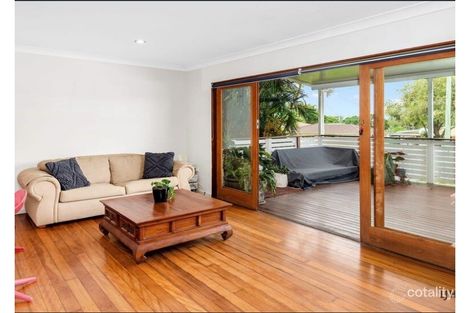 Property photo of 21 Alma Street Southport QLD 4215