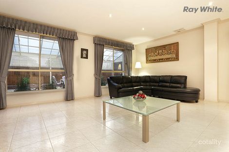Property photo of 46 Blackman Crescent Taylors Lakes VIC 3038