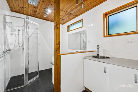 Property photo of 68 Bridge Avenue Oak Flats NSW 2529