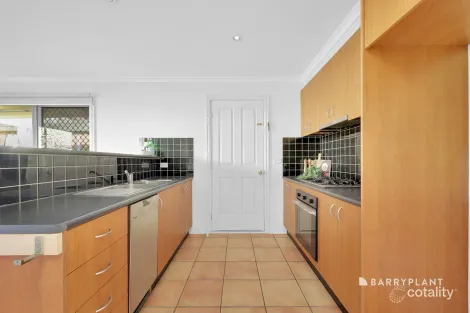 Property photo of 23 Axa Way South Morang VIC 3752