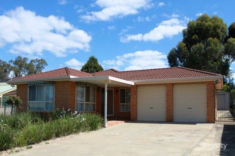 20 Odea Cres, Kangaroo Flat, VIC 3555