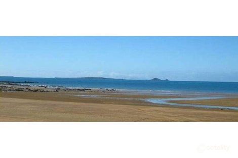 Property photo of 4 Seaview Drive Ilbilbie QLD 4738