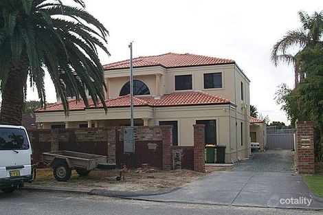 26 Sixth Ave, Shelley, WA 6148