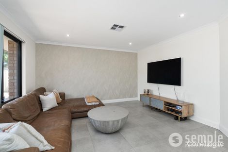 Property photo of 7 Torenia Way Yangebup WA 6164