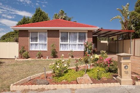 Property photo of 18 Grove End Road Endeavour Hills VIC 3802