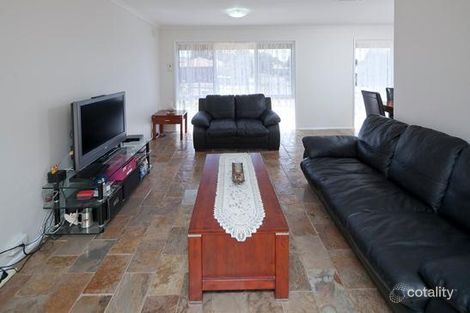 Property photo of 18 Grove End Road Endeavour Hills VIC 3802