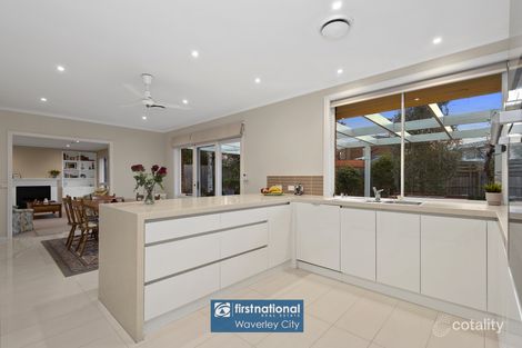 Property photo of 5 Crofton Court Mount Waverley VIC 3149