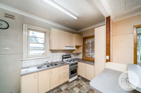 Property photo of 104 Macleay Street Turvey Park NSW 2650