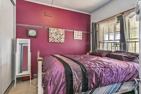 Property photo of 4 Parsonage Grove Eaglehawk VIC 3556