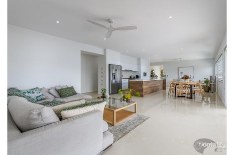 Property photo of 34 Lysterfield Rise Upper Coomera QLD 4209