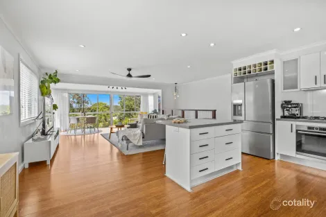Property photo of 34A Kawana Street Alexandra Headland QLD 4572