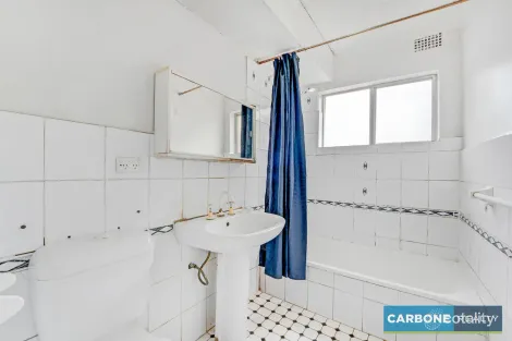 Property photo of 2/14 Forbes Street Warwick Farm NSW 2170
