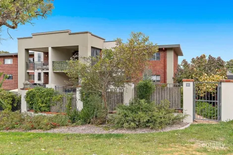 1/15 Rosalind Way, Coolbellup, WA 6163