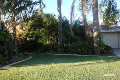 38 South Lake Dr, South Lake, WA 6164