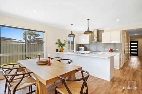 2/7 Avoca Ct, Mansfield, VIC 3722