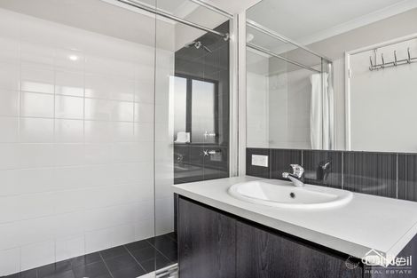 Property photo of 6 Montpellier Way Piara Waters WA 6112