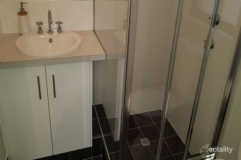 3 Lilydale Dr, Lakelands, WA 6180